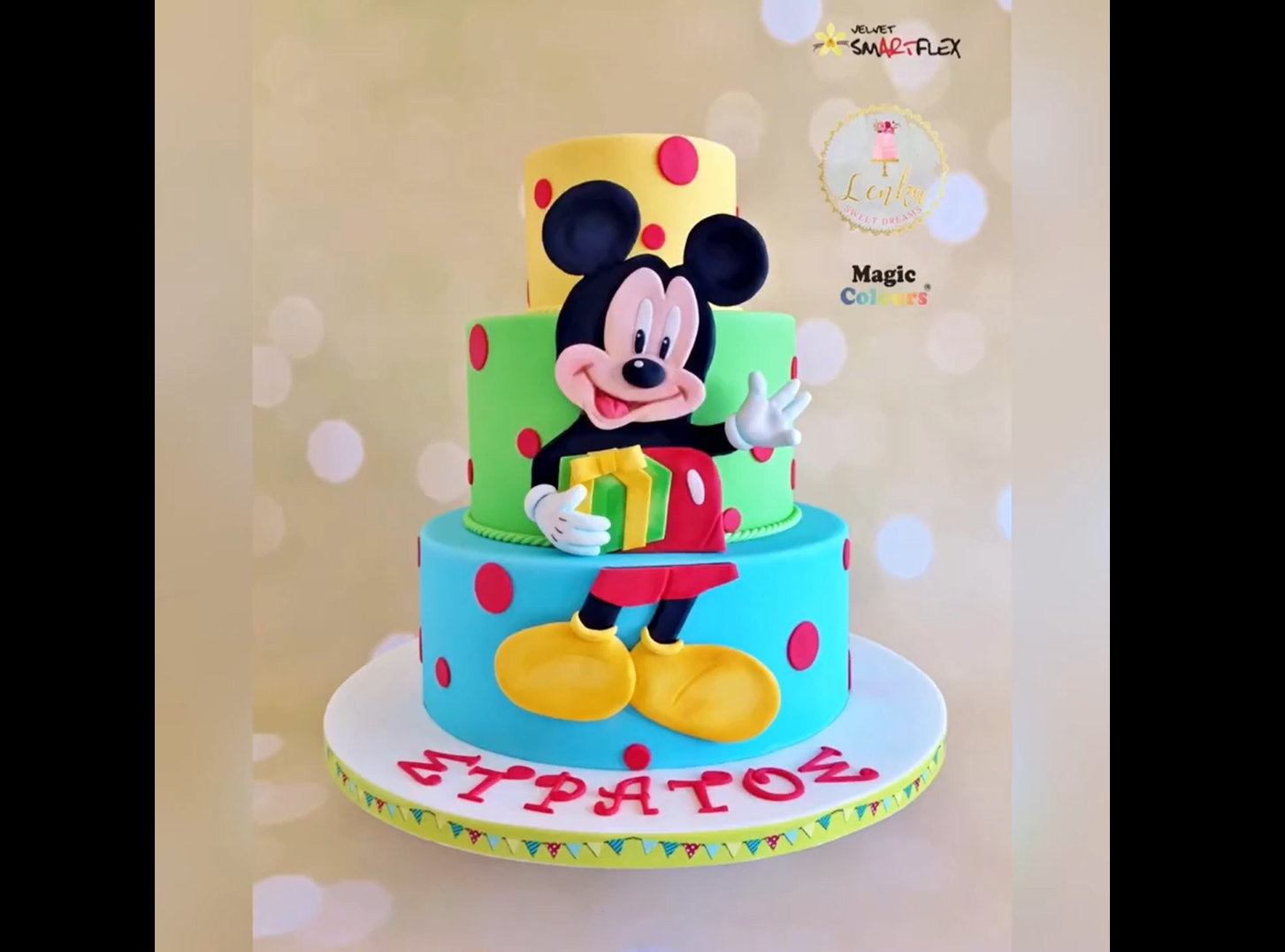 Mickey Mouse cake tutorial